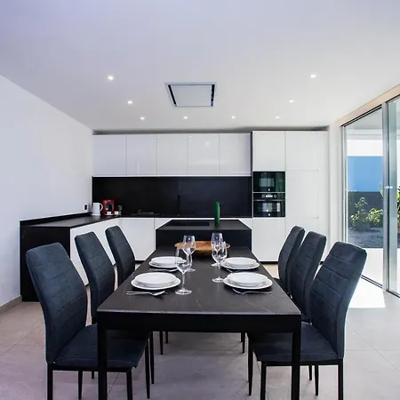 Golf Palms * Costa Teguise