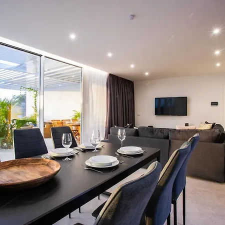 Vila Golf Palms Costa Teguise