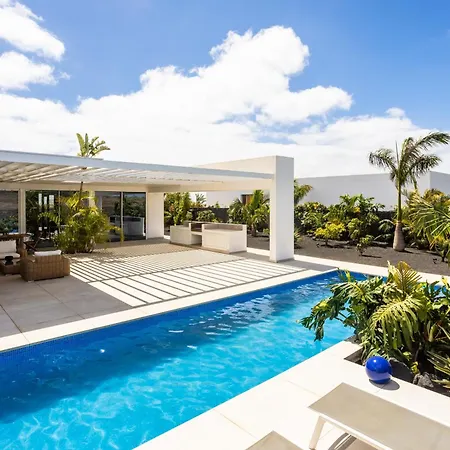 Golf Palms Vila Costa Teguise