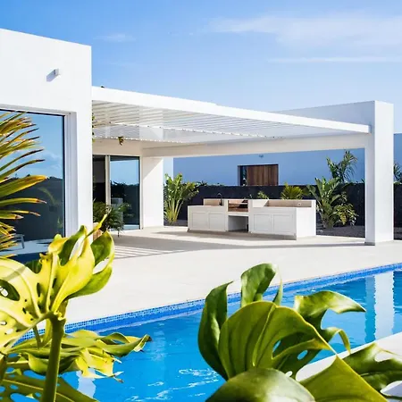 Golf Palms Villa Costa Teguise